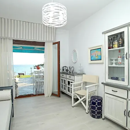 Triton Maisonette By Rentalspro - Fourka * Skála Foúrkas