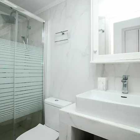 Triton Maisonette By Rentalspro - Fourka Дом отдыха