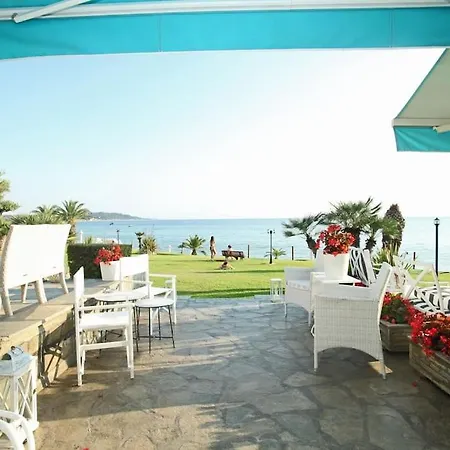 Triton Maisonette By Rentalspro - Fourka Beach