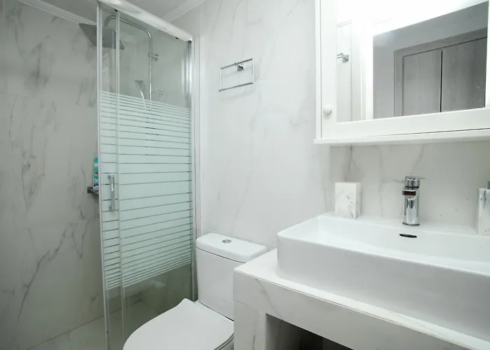 Triton Maisonette By Rentalspro - Fourka *